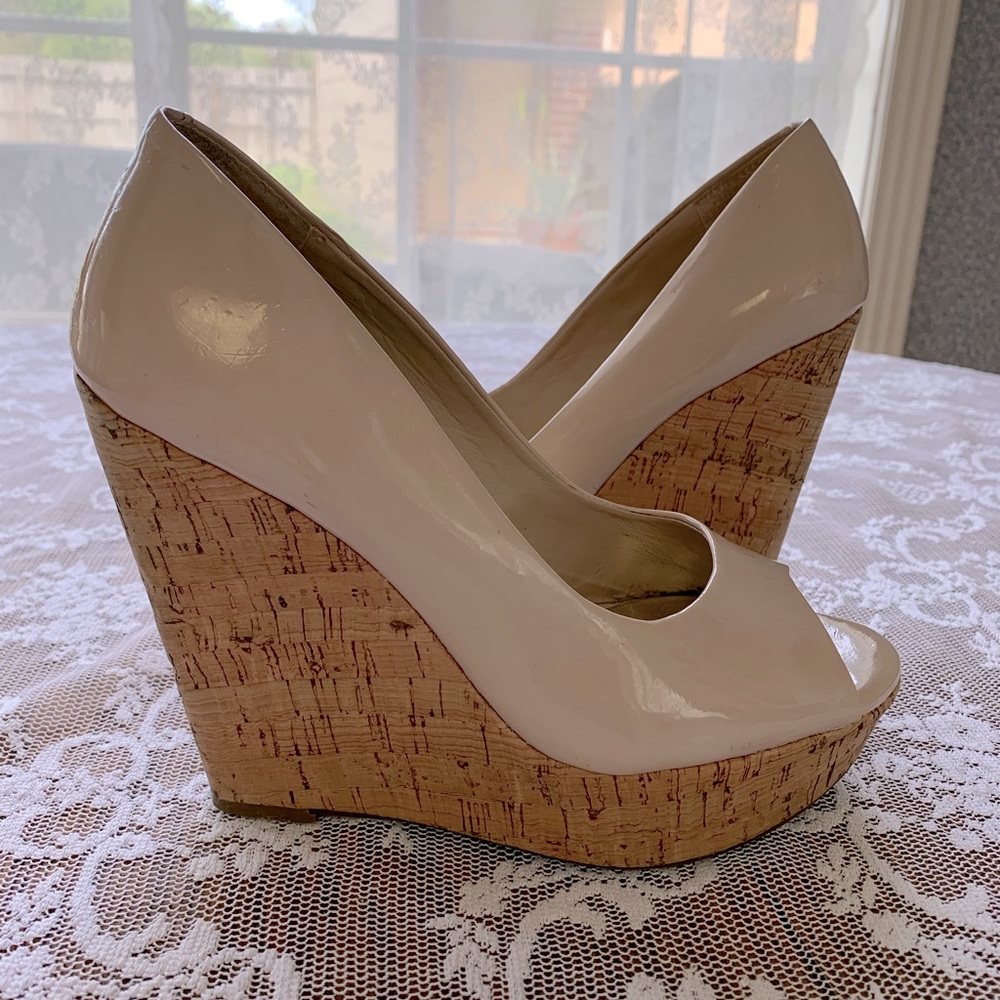 Jessica Simpson Nude Patent Wedge